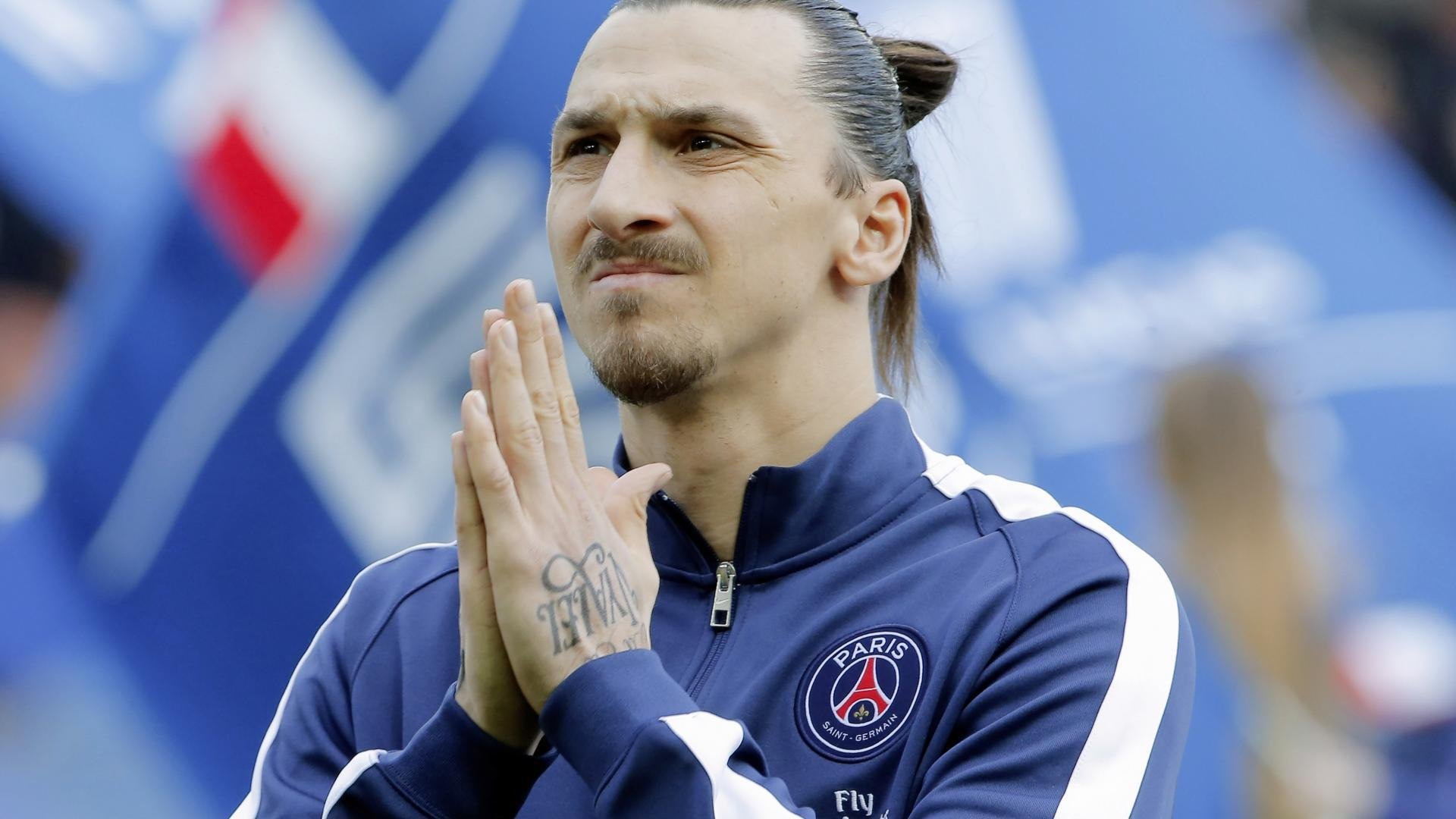 kaiyun官方-战术奏效！格列兹曼双翼齐飞，贝林厄姆整场无力还手—一场定义现代足球边中博弈的经典之战，请提供您需要生成标题的具体内容。